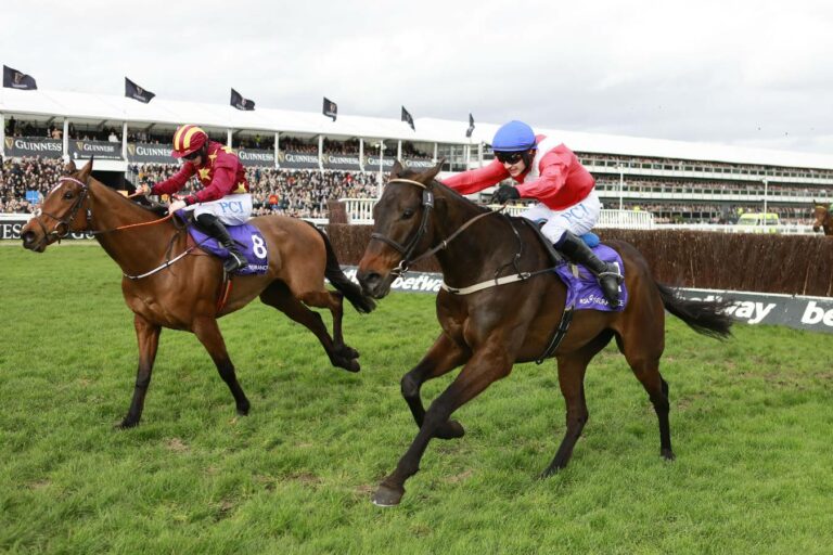 Allaho (re.) (Archiv)