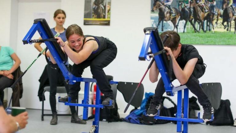 Amateur-Lehrgang im April: Jetzt anmelden!