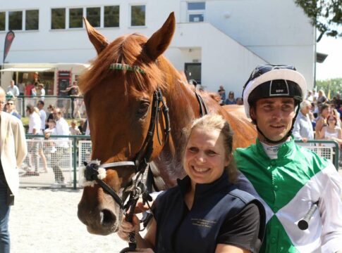 Anonymous verhindert Liberty Racing-Doppel
