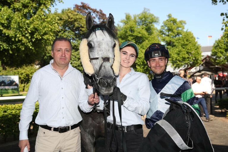 Cheval Blanc und Team