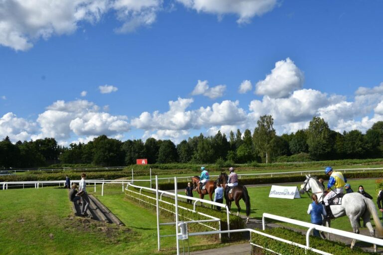 Pflanzmich.de verlost erneut Tickets zum Derby-Meeting