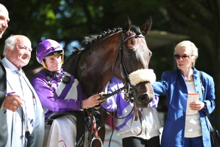 Cobden gleicht aus – Ex-Deutscher Lario am Montag sein einziger Ritt