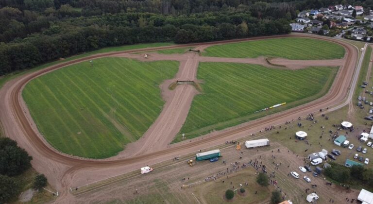 Rennbahn in Honzrath aus der Luft (Quelle: RV)