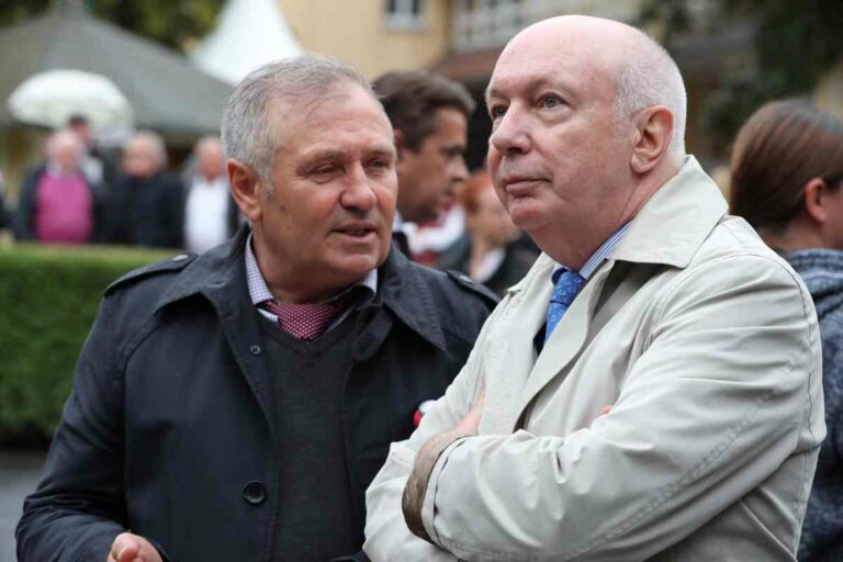 Waldemar Hickst und Manfred Ostermann (v.li.)