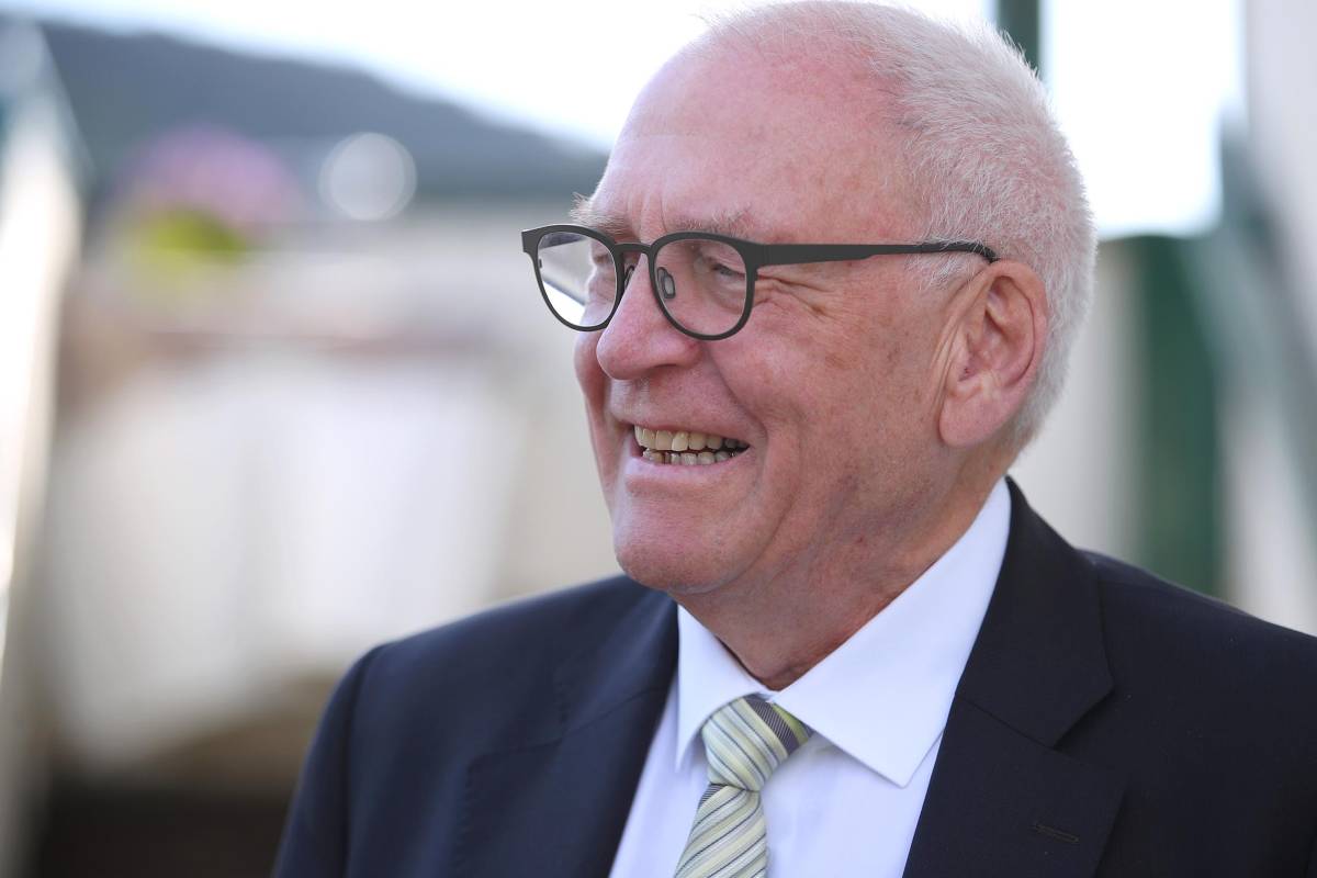 Dr. Michael Vesper bleibt Präsident von Deutscher Galopp