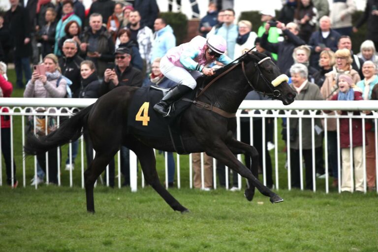 In Leipzig kaum zu schlagen: L’Aida gewinnt Fliegerpreis