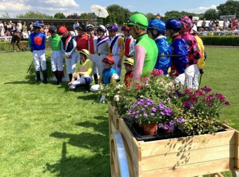 Derbyjockey_ Pflanzenwagen_MB