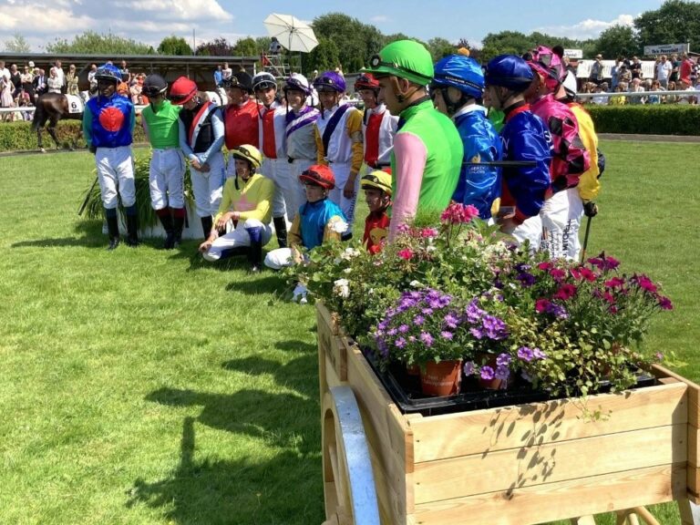 Noch bis morgen: Pflanzmich.de-Gewinnspiel für die Derby-Woche!