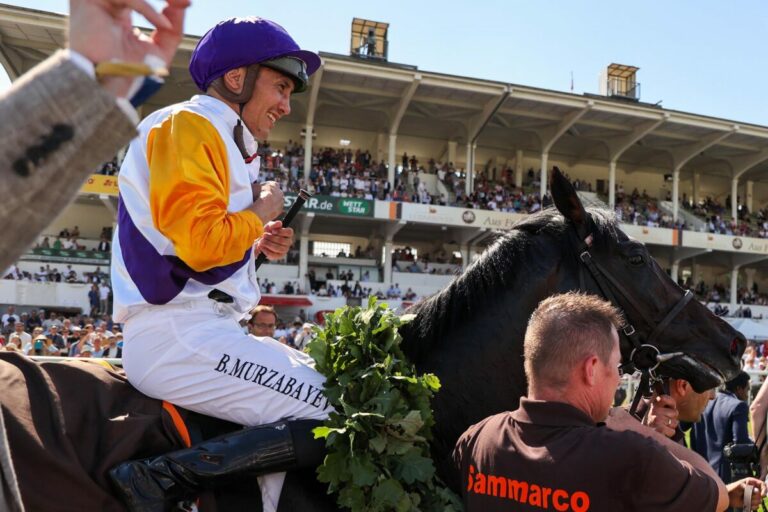 Sammarco nach dem Derbysieg 2022