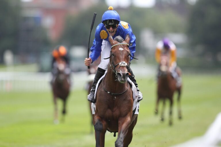 Viel los in Hoppegarten: Schwestern von Fantastic Moon und Nightflower debütieren