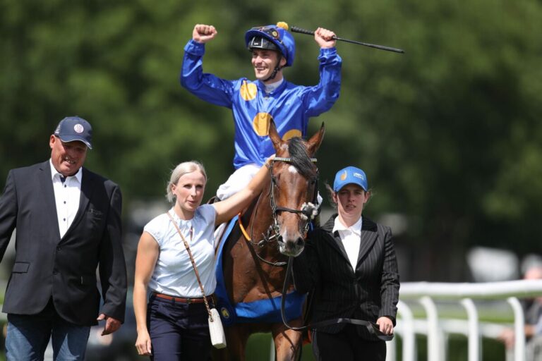 Fantastic Moon siegt unter Rene Piechulek im IDEE 154. Deutsches Derby
