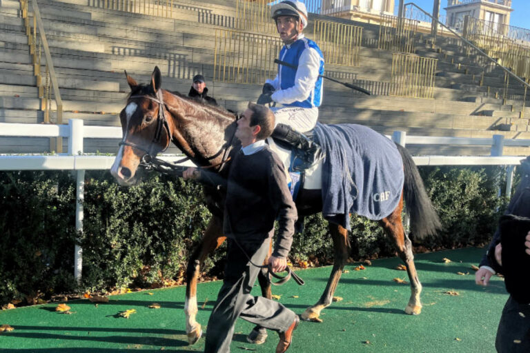 Double Major im Führring von Paris