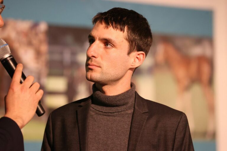 Maxim Pecheur mit erstem Starter: „Ich und das ganze Team sind positiv aufgeregt“