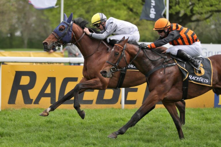 Camiro siegt unter Rene Piechulek gegen Two Tribes