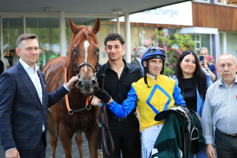 Starke verwandelt das gute Ding Red Nugget nach Sensationsritt