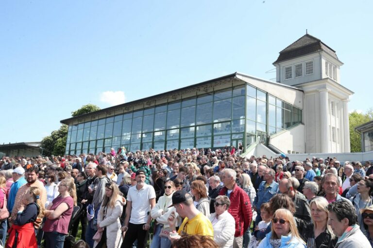 45. Sparkassen-Renntag am Donnerstag in Dortmund: Volles Haus!