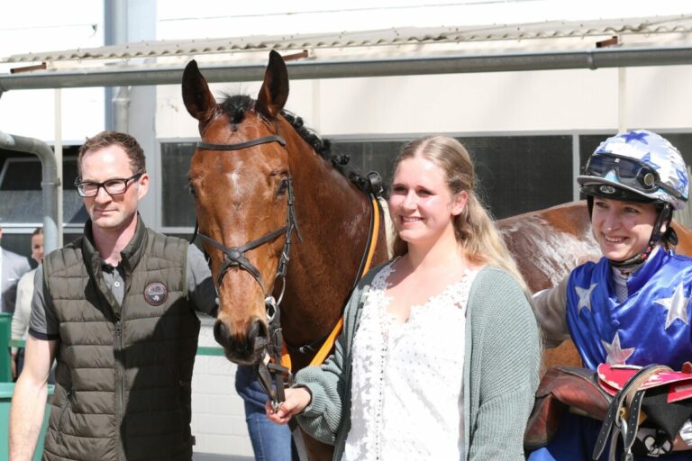 Mannheim-Spezi Rum Tum Tugger schon wieder zur Stelle