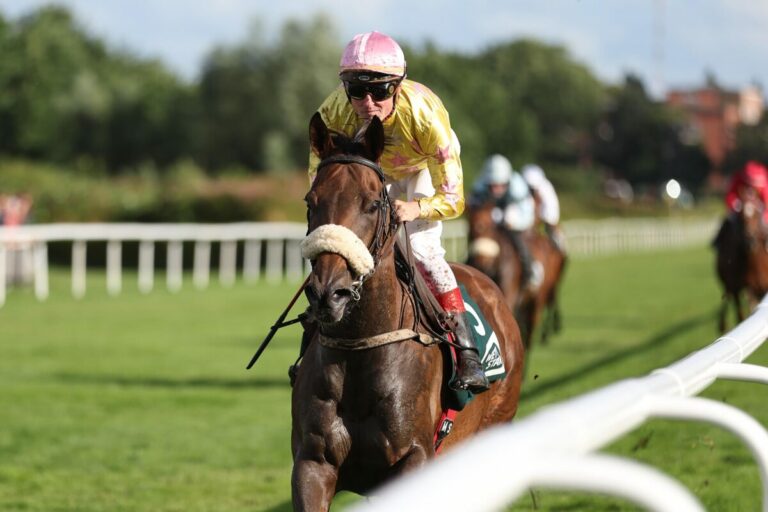 Nach Transporter-Pech nun das Renn-Glück – Irida siegt für Fuhrmann