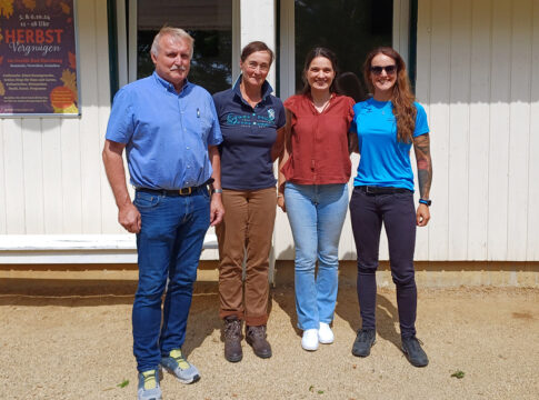 Armin Weidler, Beisitzerin Christine Paraknewitz-Kalla, Beisitzerin Fabienne Gratz und 2. Vorsitzende Janina Boysen (v.li.)