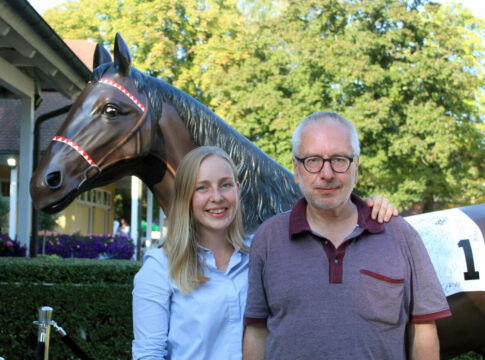 Andre Biessey mit Tochter Sarah in Iffezheim Foto: Sorge