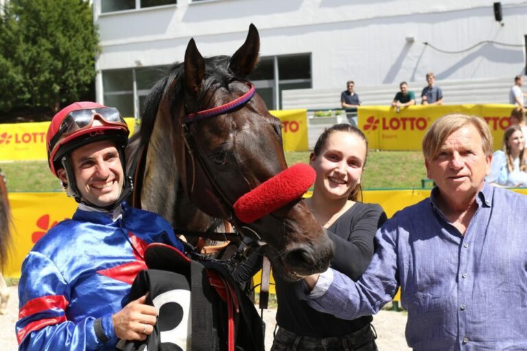 Debüt im Rennsattel: Lilith Bals reitet ihr erstes Rennen