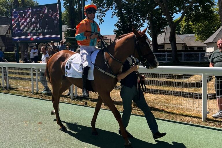 Sacaya letztlich Fünfte im Gruppe III-Rennen in Deauville