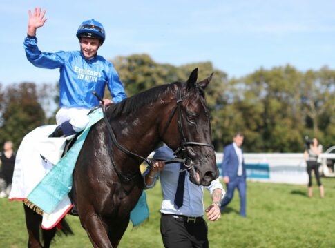 Rebel's Romance siegt unter William Buick