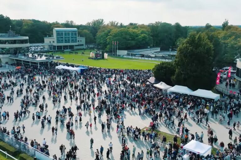 Beeindruckende Impressionen: Warschaus wichtigster Renntag