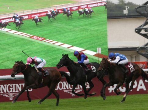 Bluestocking siegt unter Rossa Ryan im Qatar Prix de l’Arc de Triomphe, Gr.1