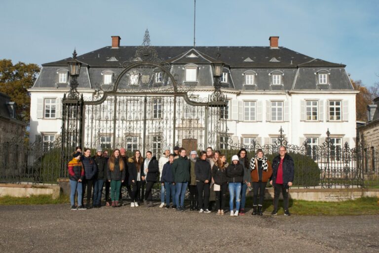 Besitzervereinigung veranstaltet Seminar für Rennsport-Azubis