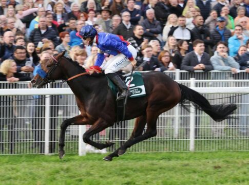 Assistent siegt unter Thore Hammer-Hansen in der Baden Galopp Herbst-Trophy, Gr.3