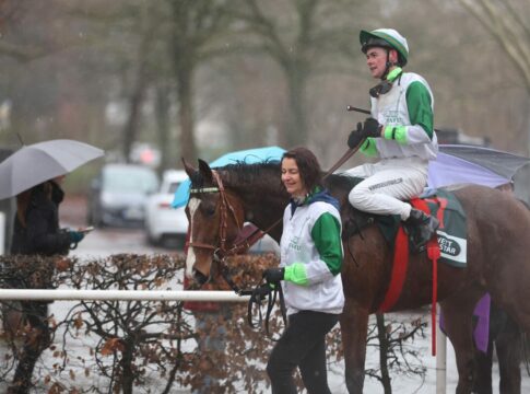 Mist Of Lir siegt unter Sean Byrne