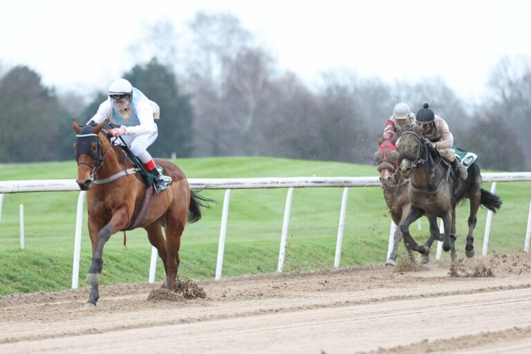 MacRedmond gibt Gas – Sieg mit Wakey Wakey