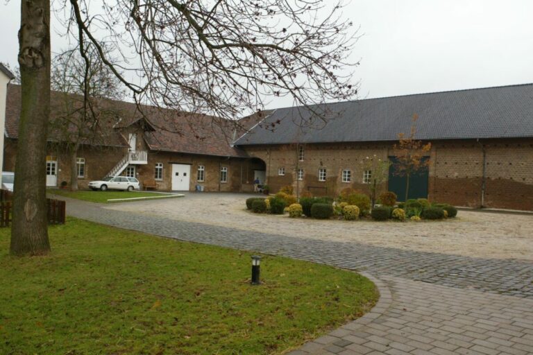 „Rennpferde im Fokus“ – Infoveranstaltung Klinik Burg Müggenhausen