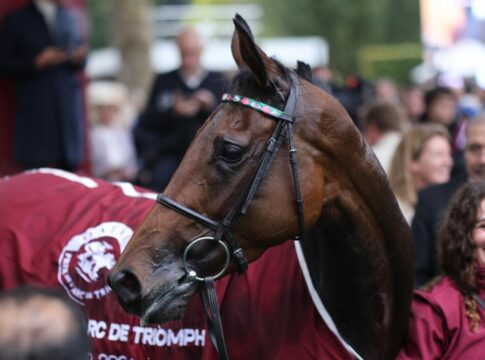 Bluestocking siegt unter Rossa Ryan im Qatar Prix de l’Arc de Triomphe, Gr.1