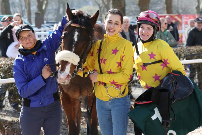 Sieg Nummer vier: Company Keeping ist der Winterheld in Dortmund