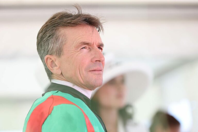 Adrie de Vries sagt Ritte am Super Saturday ab – „Noch zu große Schmerzen“