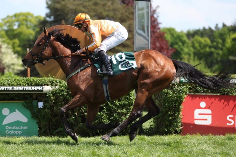 Fuhrmann Eins-Zwei in der Sprint-Viererwette in Krefeld