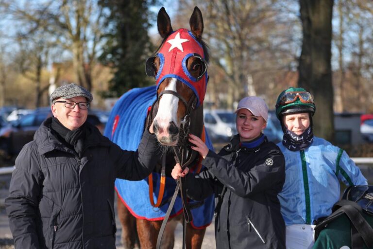 Stern Markka siegt unter Michal Abik
