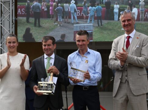 Celina Zindler, Peter Schiergen, Adrie de Vries und Stephan Buchner
