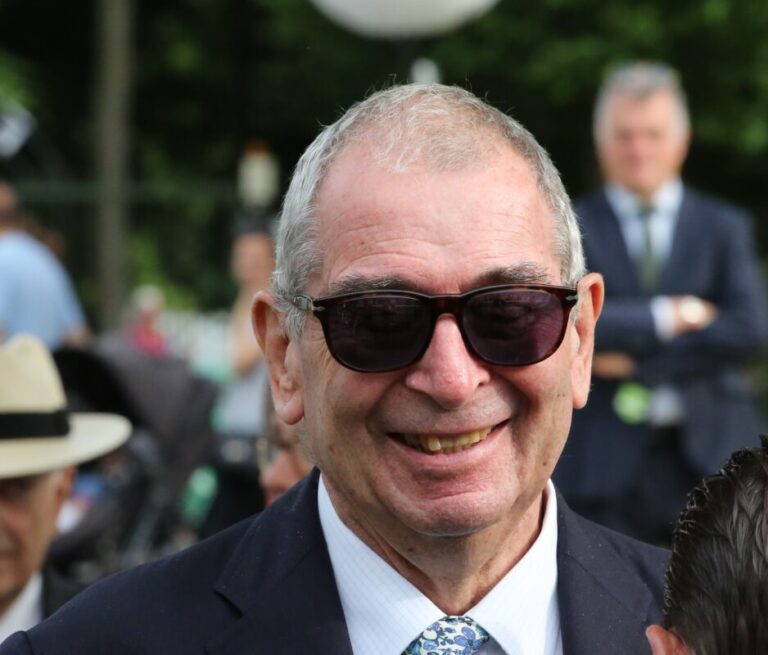 Grand Prix de Paris-Sieger Leffard auf Arc-Kurs