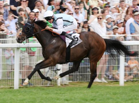 Kylian siegt unter Adrie de Vries in der Casino Baden-Baden Silberne Peitsch – L.