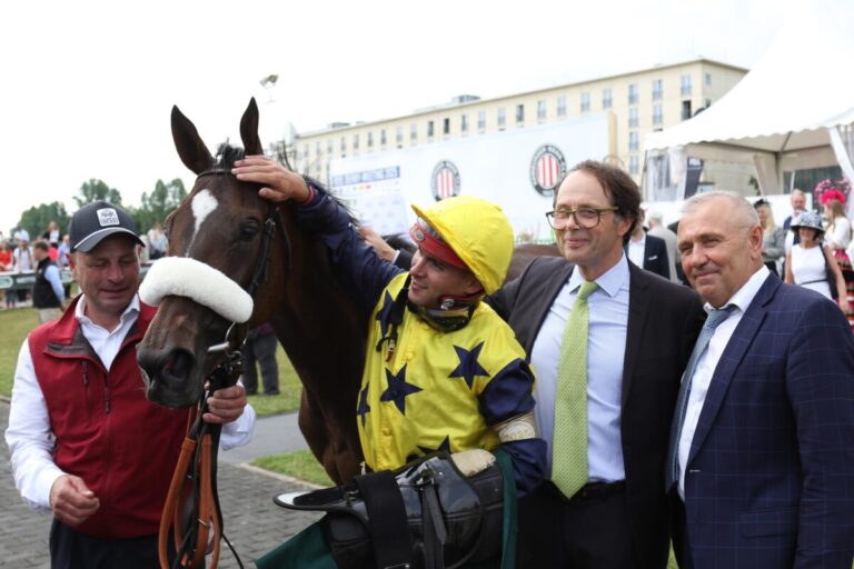 Berglars Nyra im Grupperennen zum Maidensieg