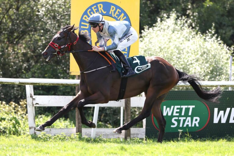 Sturm stürmt zum Sieg