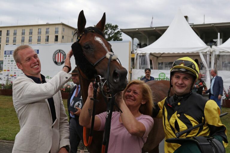 Genau eingenickt! – Oriental Princess versaut sicher geglaubte Massaad-Party