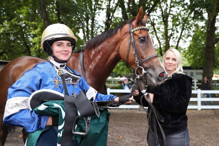 Synonymous siegt unter Celine Johne