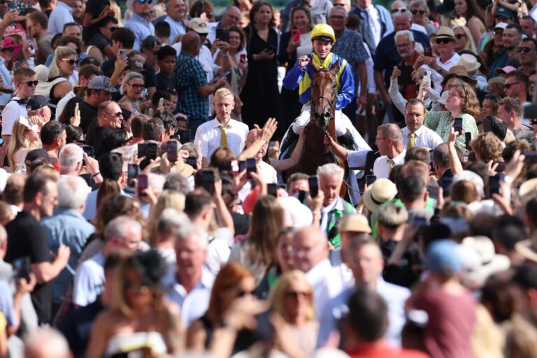 Goliath siegt unter Clement Lecoeuvre im Wettstar.de 155. Großer Preis von Baden