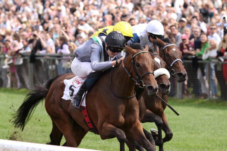 Diana-Siegerin Nicoreni: Eine von 13 im Prix de l’Opera