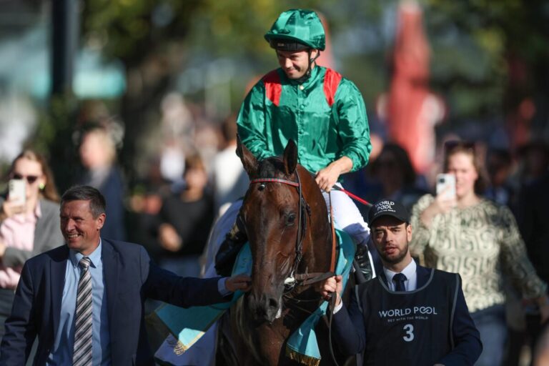 Preis von Europa – Sibayan bleibt bei 99 Kilo, Columbus hat Deckhengst-Marke