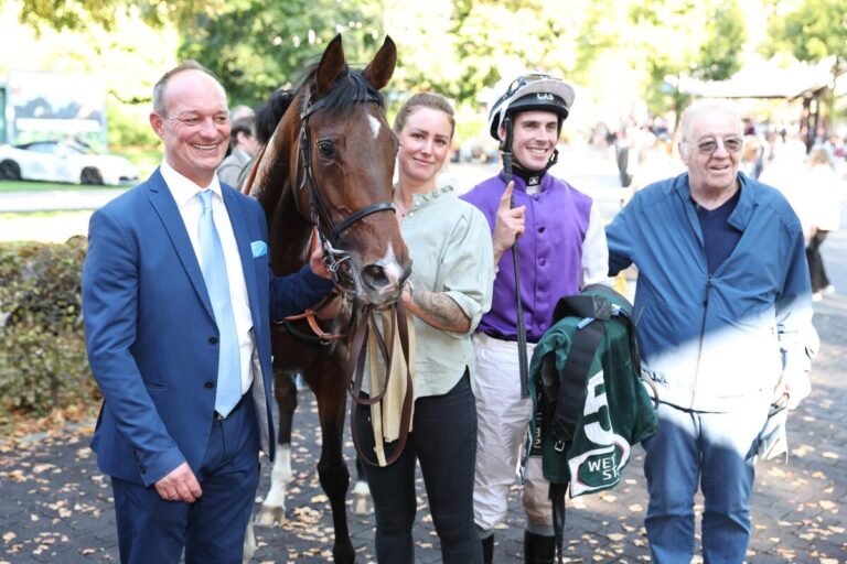 Außenseiter in Mannheim: „Gemeinte“ Ageless Lips und J’adore L’or in Köln